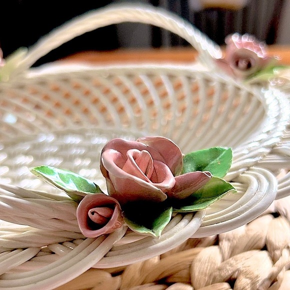 Woven Rose Basket Cream Pink Belleek Ware Bev Sparks Handcrafted 1991 Florida - Picture 8 of 16